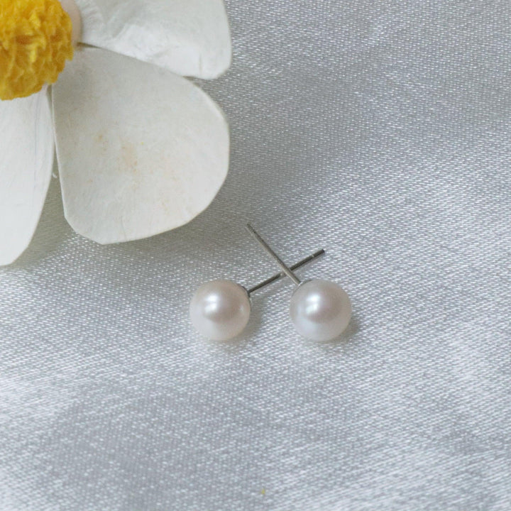 AAA freshwater pearl stud earrings in sterling silver - Pearlpals