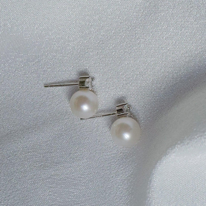 Pearlpals 7mm freshwater pearl stud earrings in sterling silver with diamond