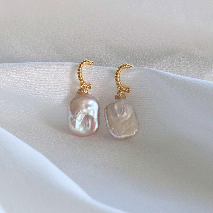 Pearlpals Square baroque pearls earrings in gold plated modern design