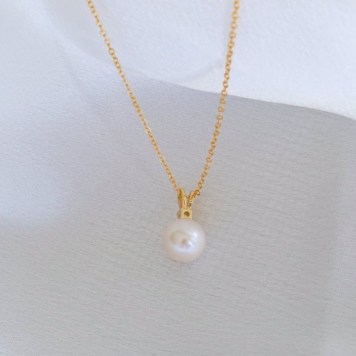 Ribbon-single pearl pendant necklace-10mm EDISON freshwater pearl-gift for wife-fine jewellery