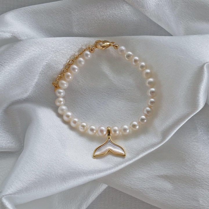 Mermaid Freshwater Pearl Bracelet In Gold Plated