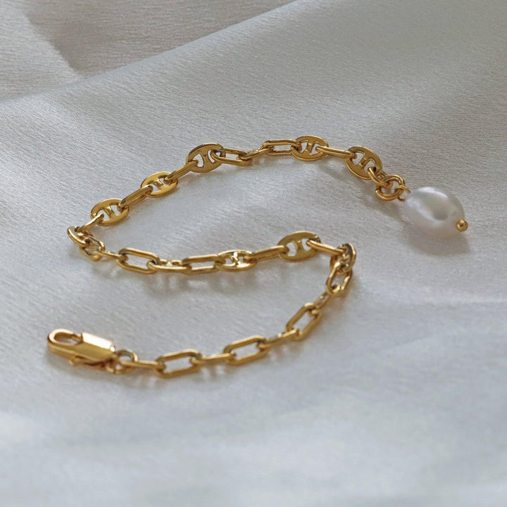 Pearlpals Athena Freshwater Baroque Pearls Bracelet in Gold Plated