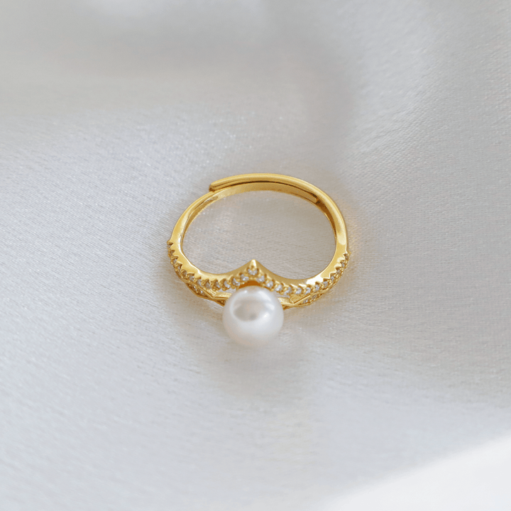 Pearlpal Crown 6mm Aaa Freshwater Pearl Ring With Zircon