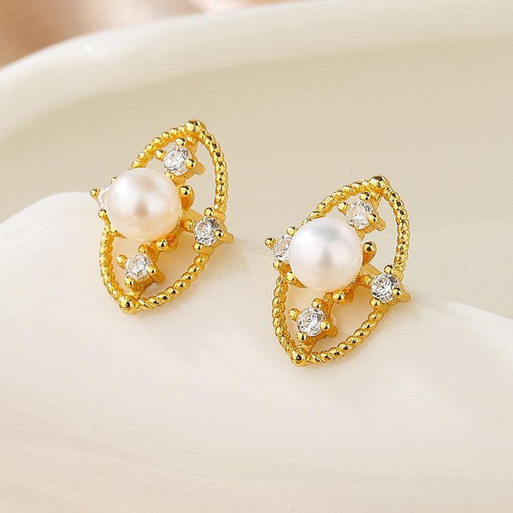 Pearlpals elegant and gold pearl stud earrings with diamond